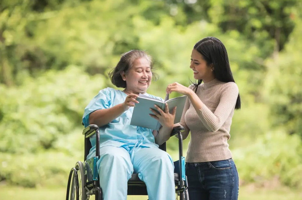 10 Ways to Care for the Elderly for Good Health